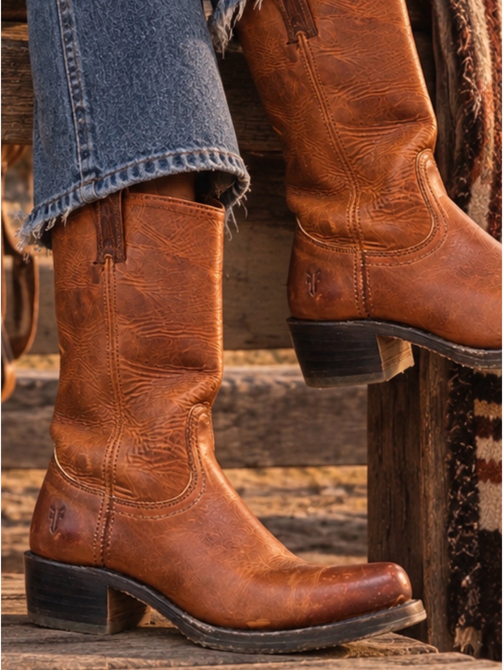 Frye leather Campus boots 8